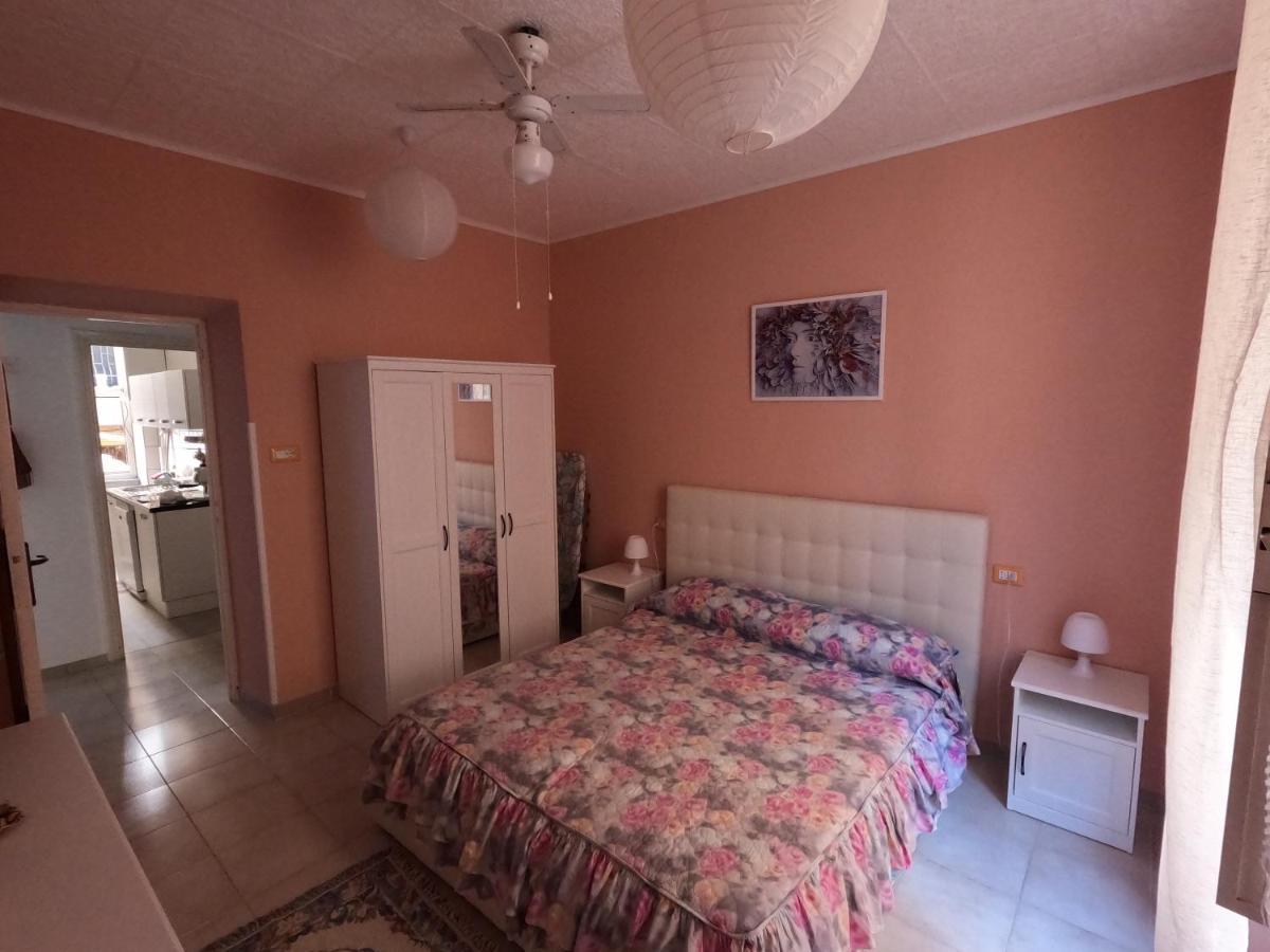Ferienwohnung Casa Elsi Lido di Ostia Exterior foto